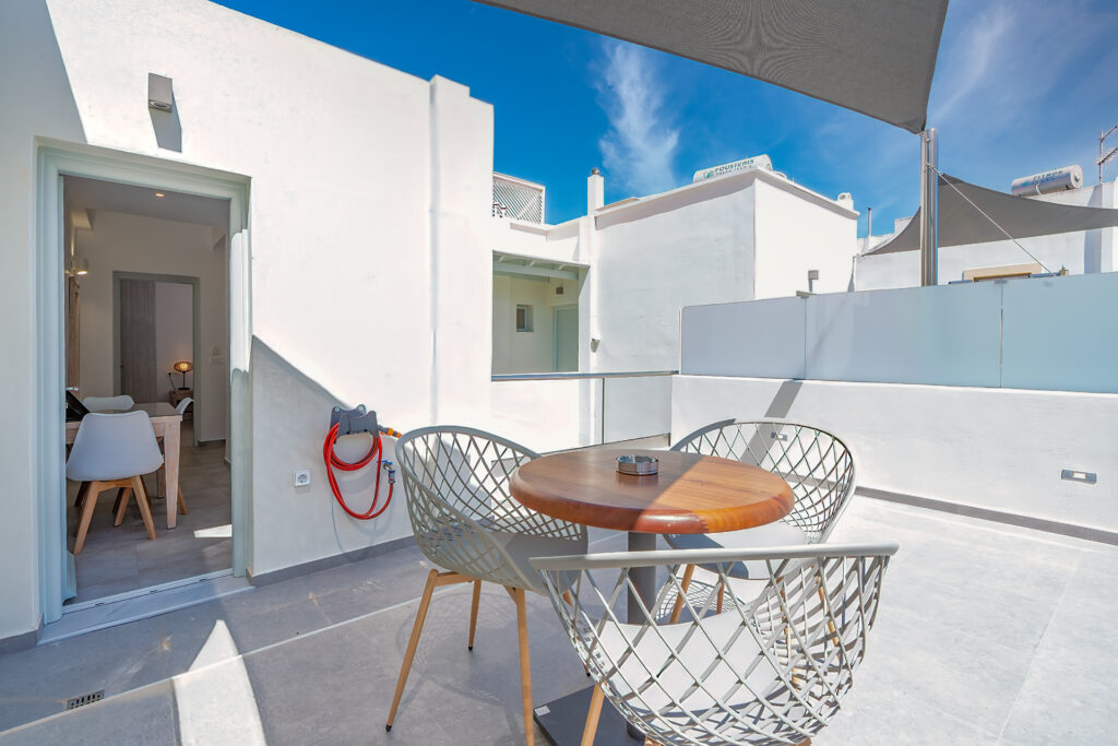 Balcony Apartment E4