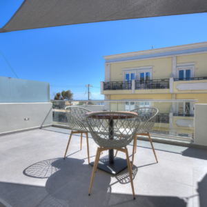 Balcony Apartment E4 Balcony Apartment E4